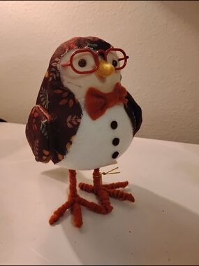 Vintage 2018 Target Spritz Feathery Friends Oats. Autum Decor